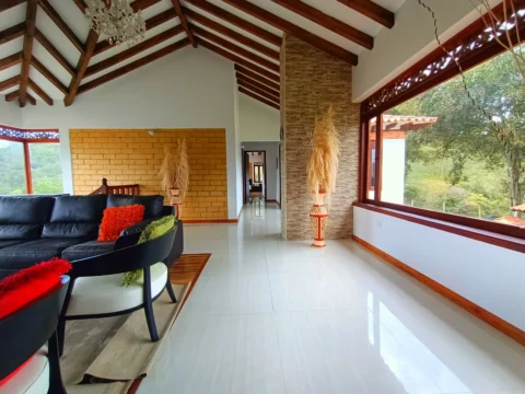 32,652 m² farm for sale in Villa de Leyva