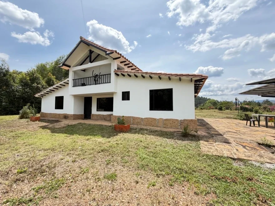 Lote de 8.300 m² en venta en Sutamarchán – foto 2